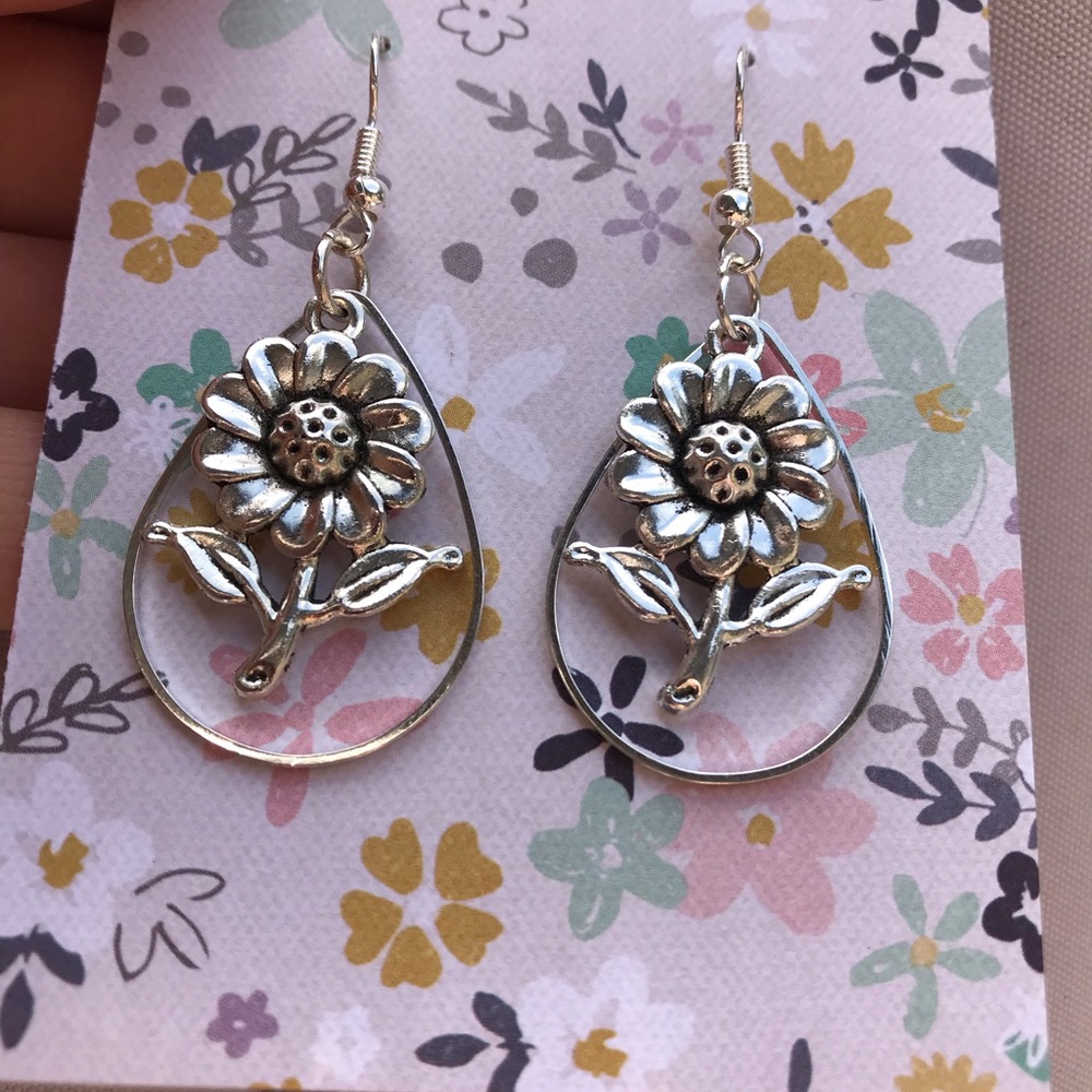 Sunny Blooms Earrings